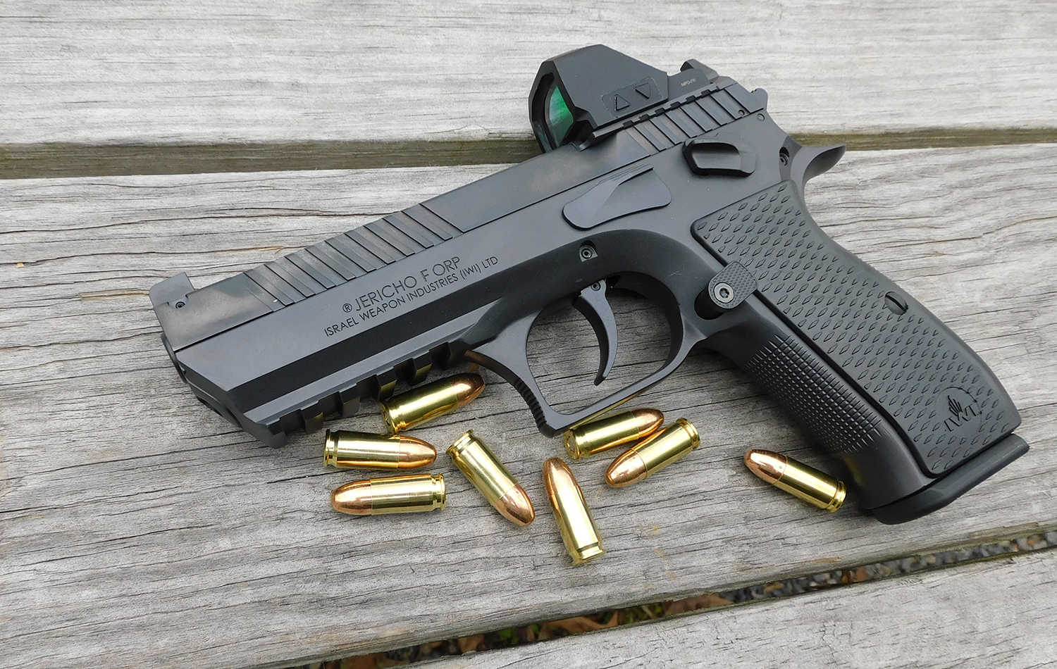 Close-up-of-IWI-Jericho-Left-Side A close up of the IWI Jericho 941 pistol's left side