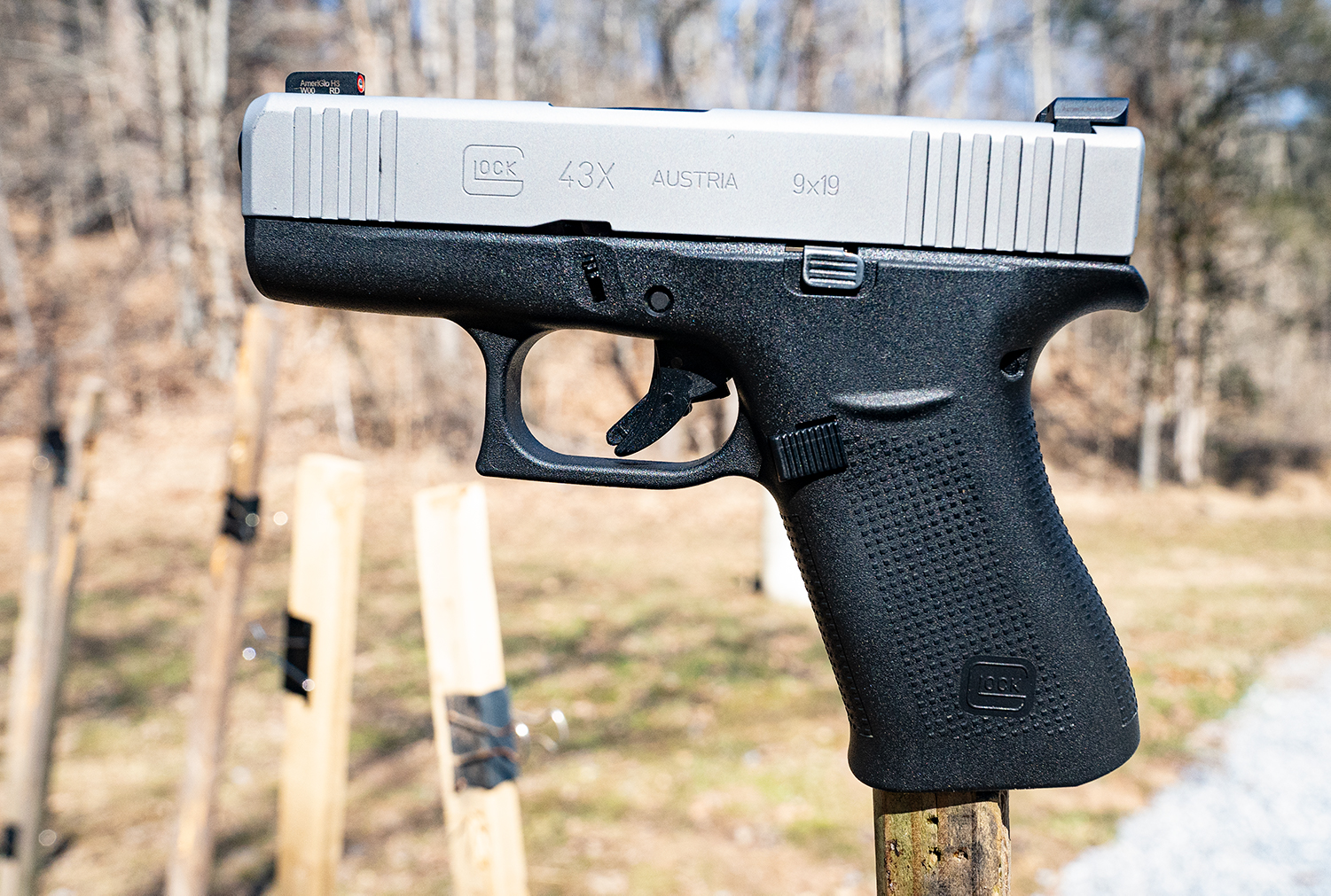 Glock 26 Vs. The Glock 43: Battle Of The Midgets! - The Mag Life