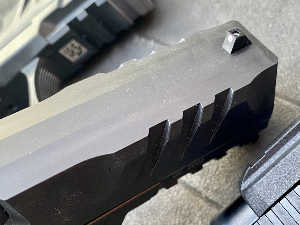 Walther PDP serrations