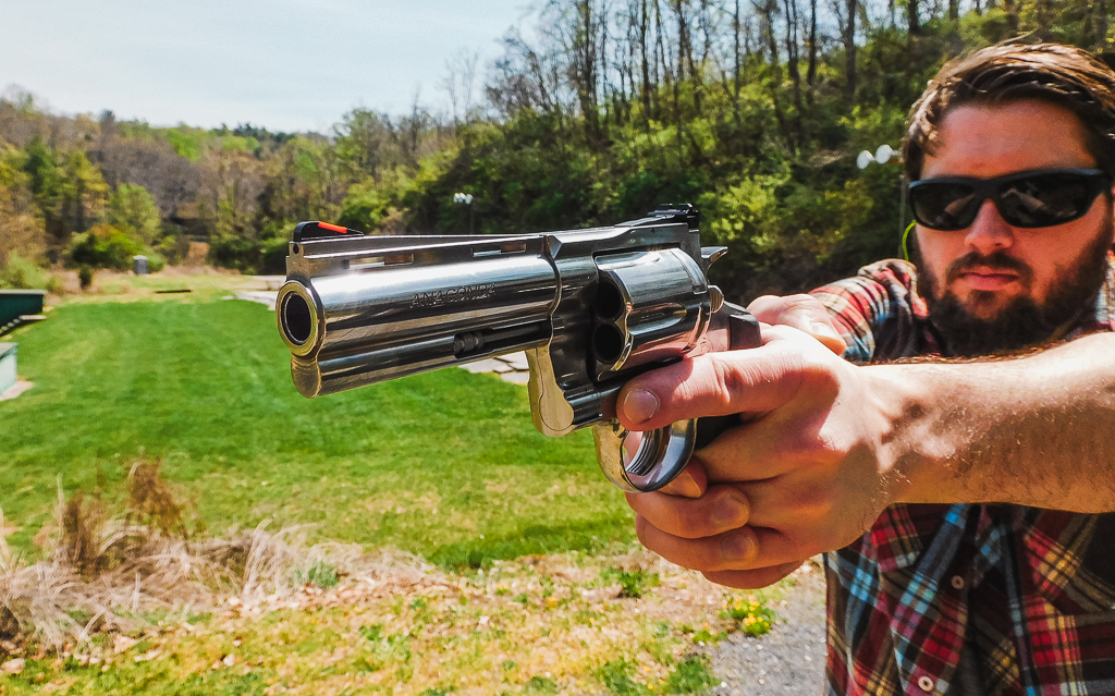 Shooter holding a Colt Anaconda with two hands